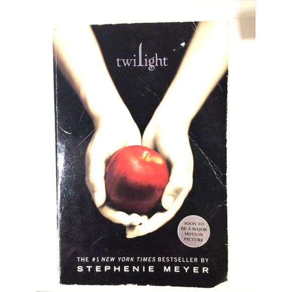 The Twilight Saga Ser/ Twilight by Stephenie Meyer (2006, Trade Paperback Books - Picture 3 of 7